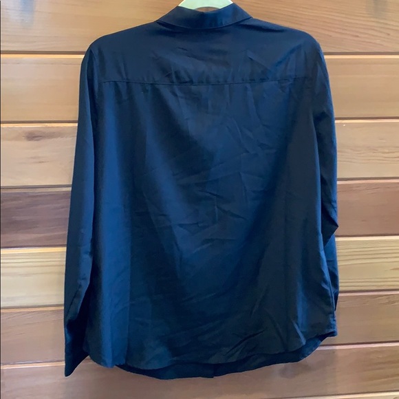 Old Navy Collared Button up Dress Shirt - Picture 3 of 4